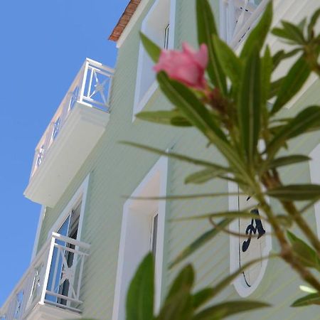 Hotel Hostal Dona Antonia Punta Umbría Exterior foto