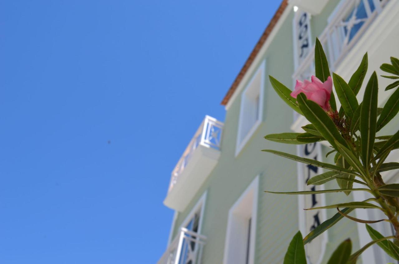 Hotel Hostal Dona Antonia Punta Umbría Exterior foto
